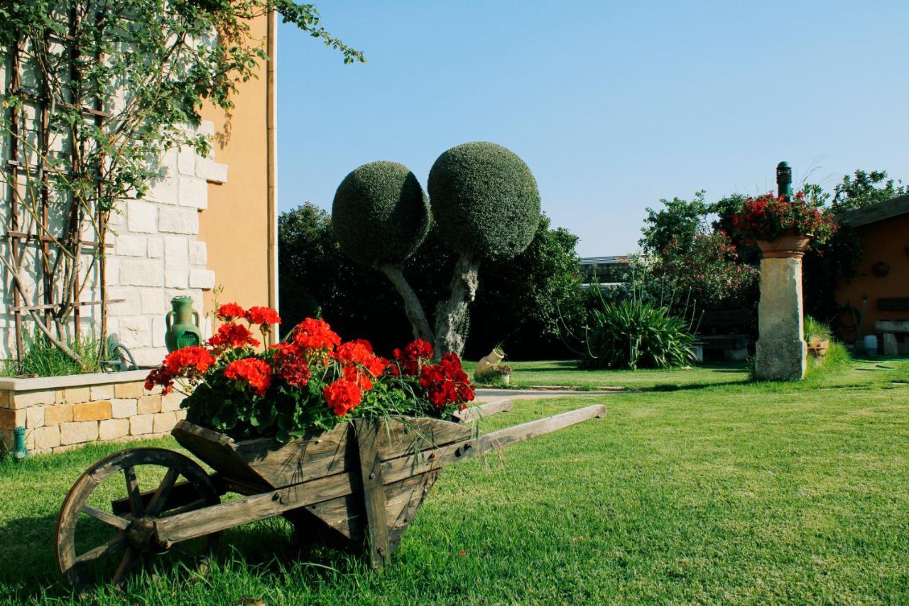 Willa Il Giardino Della Musica Modica Zewnętrze zdjęcie